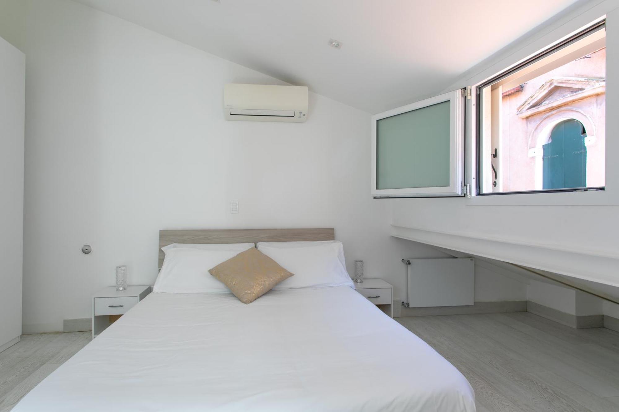 Ca' Sciarrin Apartment Near Rialto Bridge เวนิส ห้อง รูปภาพ